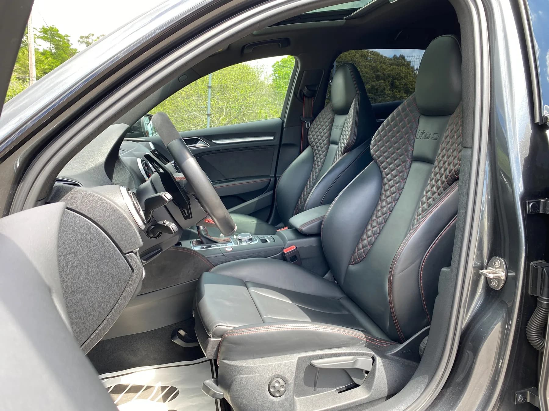 Interior deportivo Audi RS3 seleccionado por GH Autos